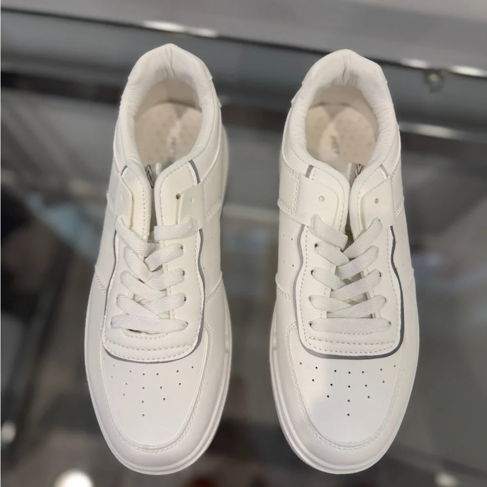 Pretty Little Thing White Contrast Sole Chunky Platform Trainers NEW (sz 7)
